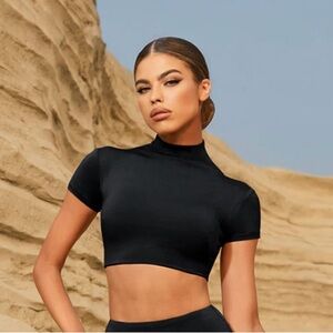 Classic Black Women's Crop Top,size S